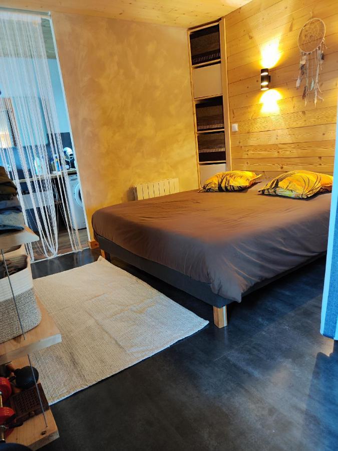 Superbe Appartement Neuf Avec Terrasse Orchamps-Vennes Exterior foto